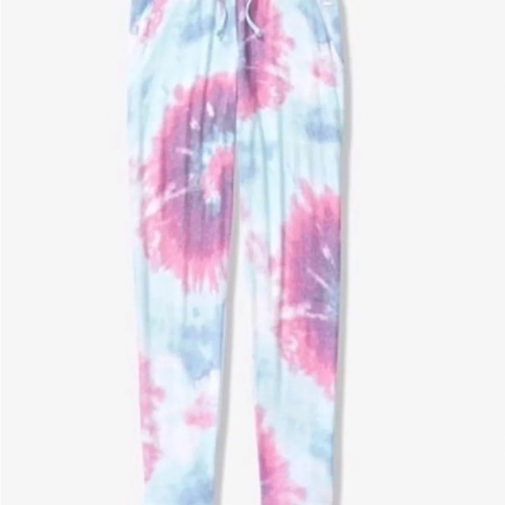 NWT Tie-Dye Hoodie and Jogger Set VS PINK - Picture 5 of 9